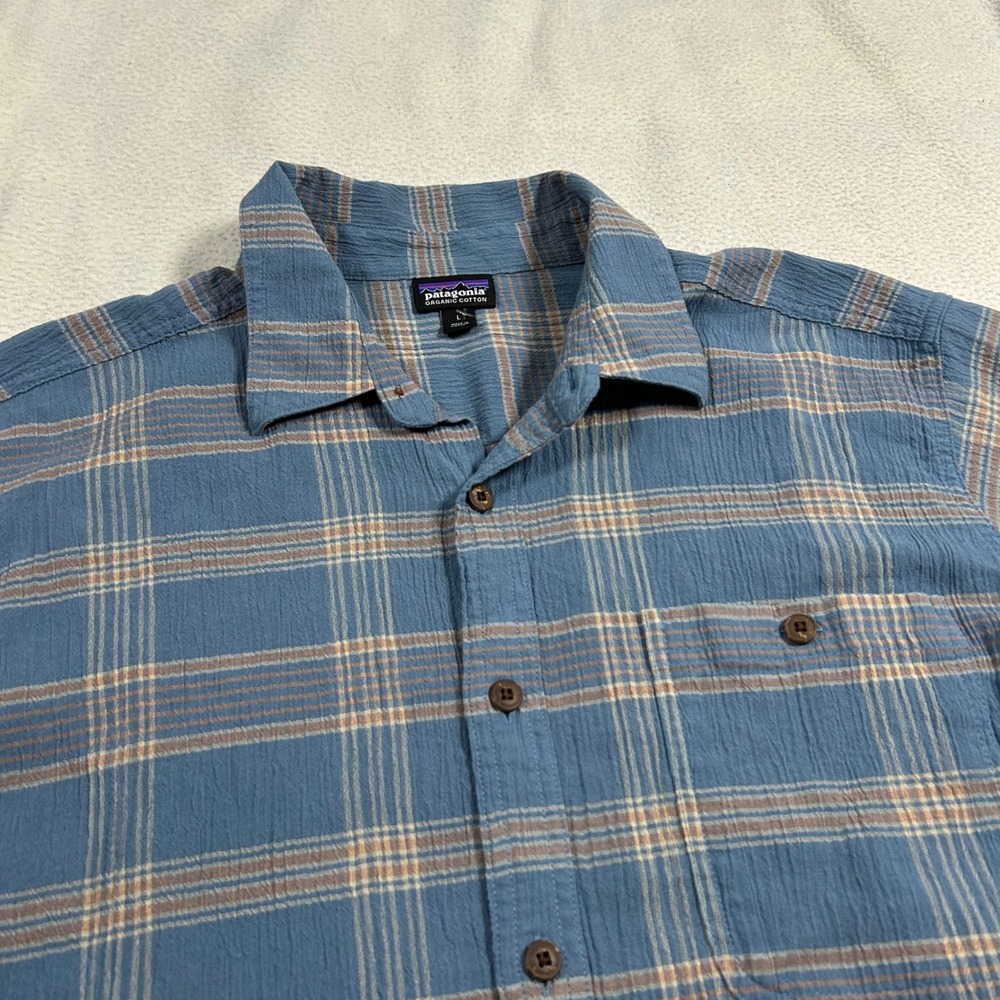 Patagonia Button Up Shirt Mens Large Blue Plaid Organic Cotton Crepe 52921